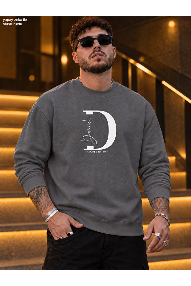 Men's Letter D and Danish Calligraphy Detailed Crew Neck Casual Regular Fit Sweatshirt