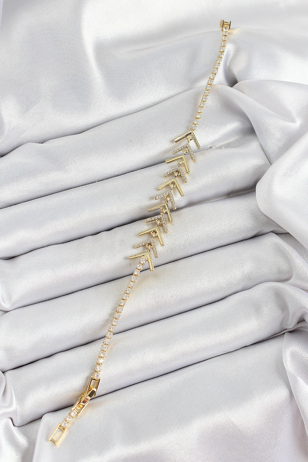 Brass Gold Color Zircon Stone Fish Back Women's Bracelet Tj-Bb7068