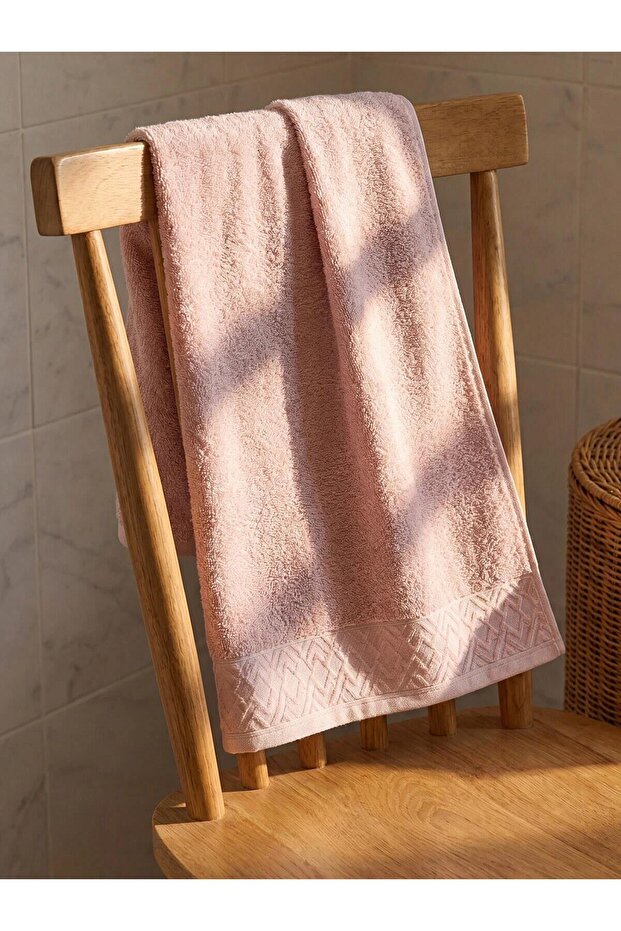 Geometric Patterned Cotton Face Towel 50X80 cm (W6)