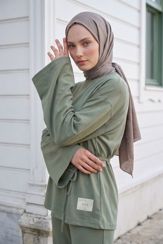 Women's Modal Fabric 2-Piece Tracksuit Set Comfortable & Stylish