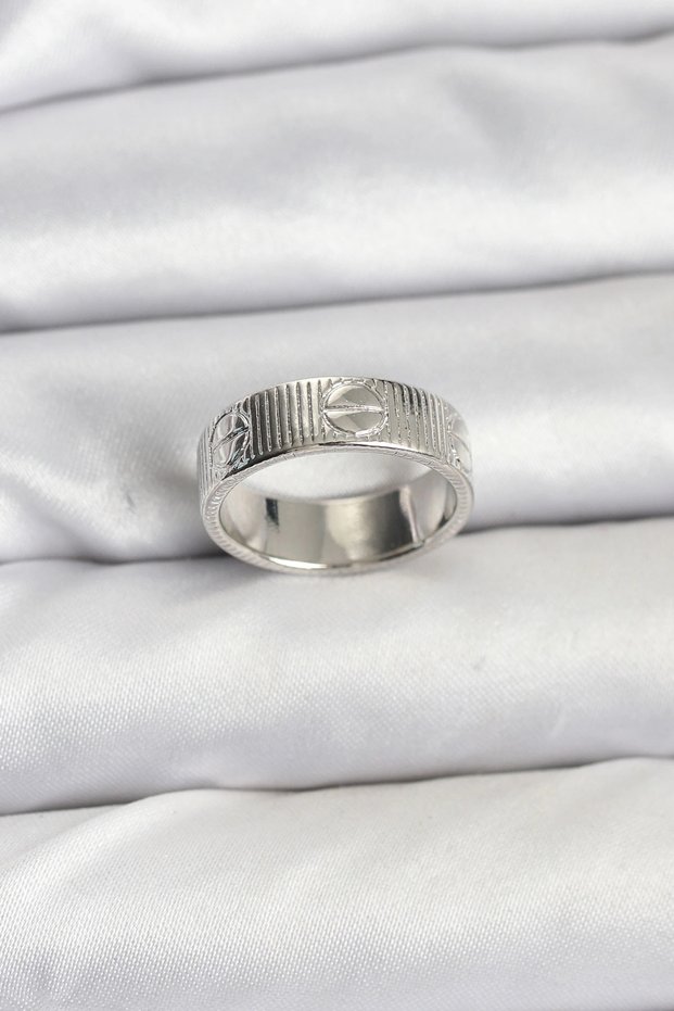 Silver Color Model Women's Ring Tj-Byk3909