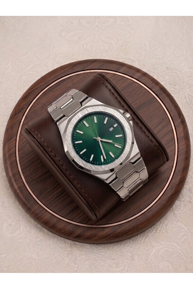 Titan Premium Silver Steel Men's Wristwatch