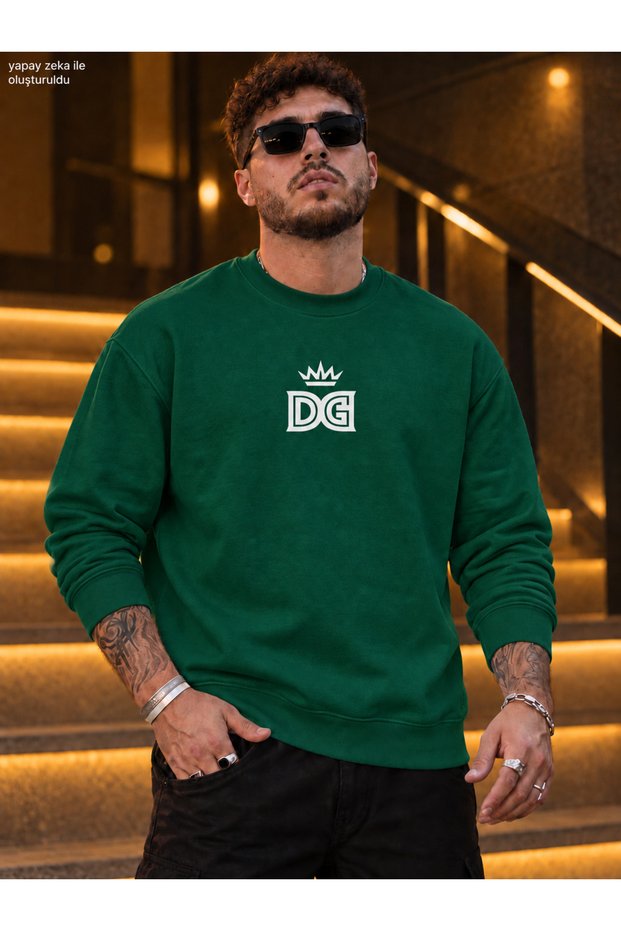 Men's T-Shirt with Crown Detail and Dg Letter Logo, Crew Neck Casual Regular Fit Sweatshirt