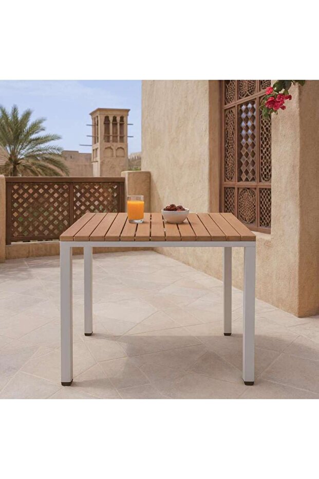 Saforaa Outdoor Table - White