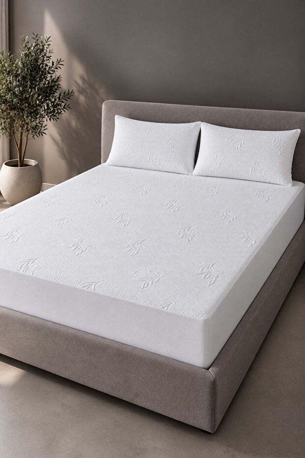 Bamboo Liquid-Proof Fitted Full Edge Mattress Protector Mattress Cover White