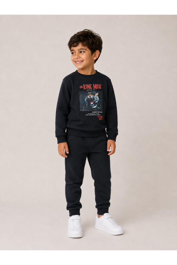 Boys’ Graphic Sweatshirt and Jogger Set