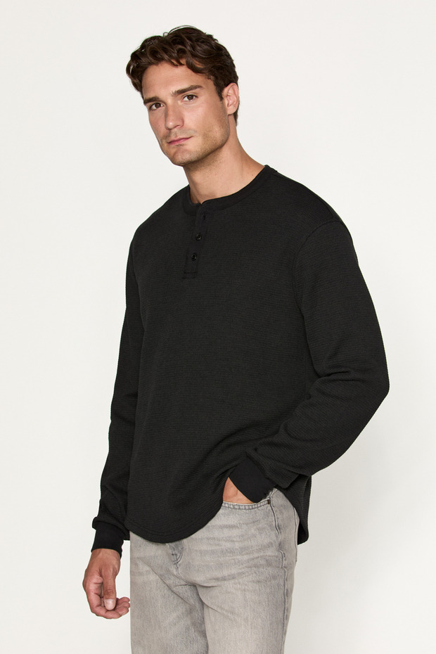 Siella men's organic cotton long sleeve black sweatshirt