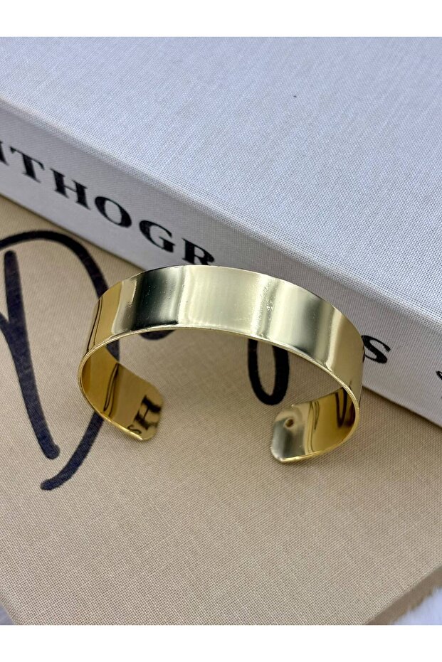 Gold Color Basic Flat Model Classic Adjustable Clamp Bracelet