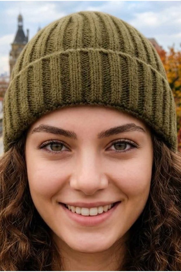 Women's Ribbed Folded Knitwear Winter Beanie