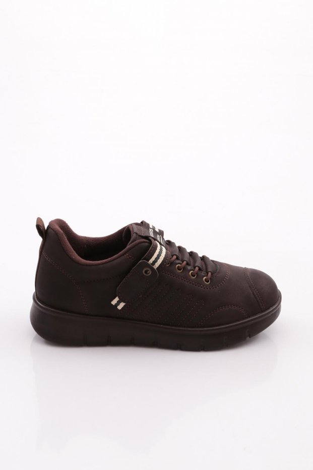 0643099Z Women's Sports Shoes