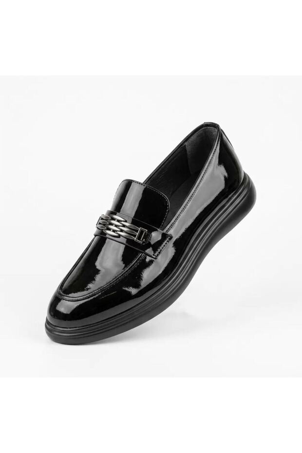 Shoes Men's Laceless Sword Buckle Large Size Shoes