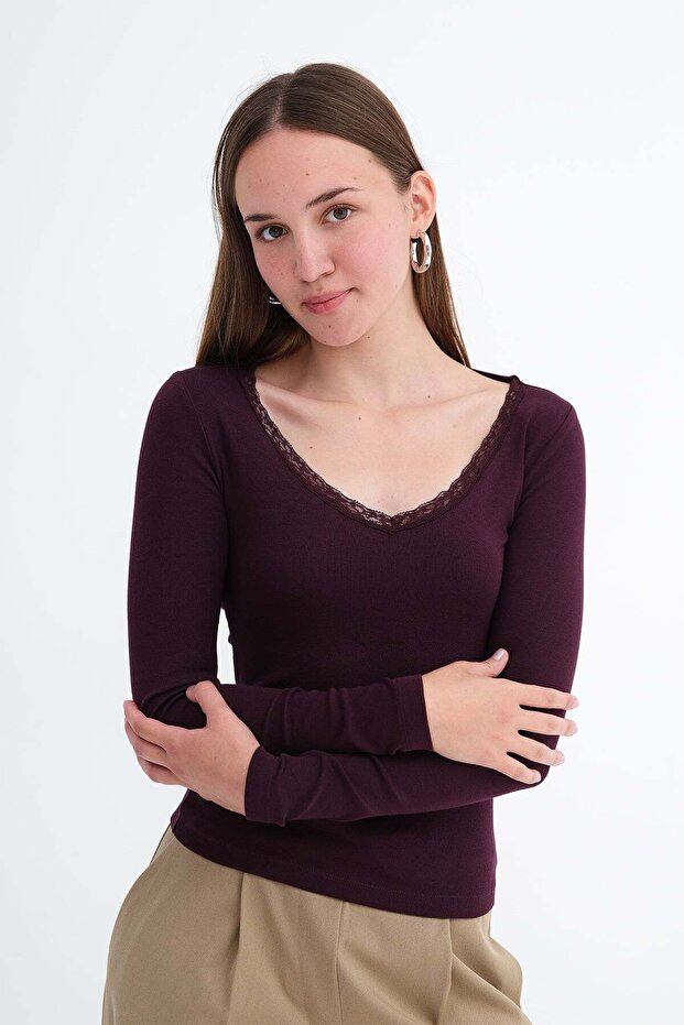 Lace Collared Modal Blouse P06099