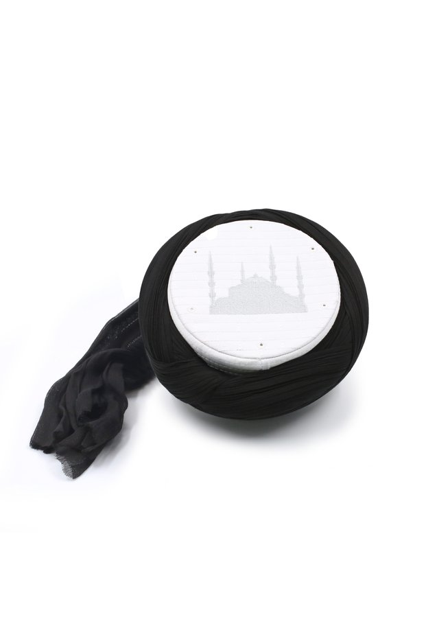Cami Sarigi - Black Fabric - White Skullcap - Crossed Wrap - Cami Embroidered - 7 Meters (Züabeli)