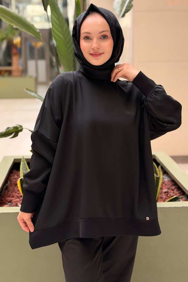 Square Patterned Mercerized Combination Tunic with Sleeves