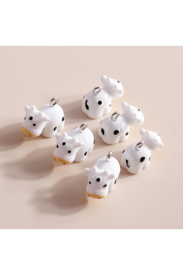 as picture 10pcs 20*15mm Cartoon Milk Cow Charms for Jewelry Making Resin Animal Bull Charms for Nec