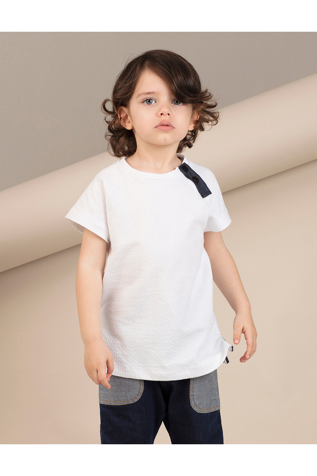 Pat Detailed Boy's White T-Shirt
