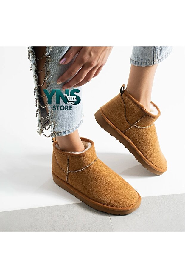 Black Laceless Flat and Thin Sole Short Suede Women's Boots with Fur Inside