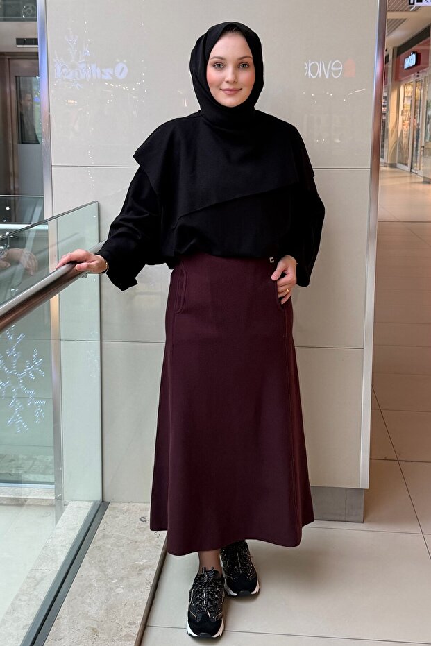 Buy Apoletli Knitted Skirt with Pocket Detail