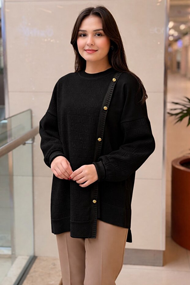 Asymmetrical Button Detailed Patterned Knitwear Tunic