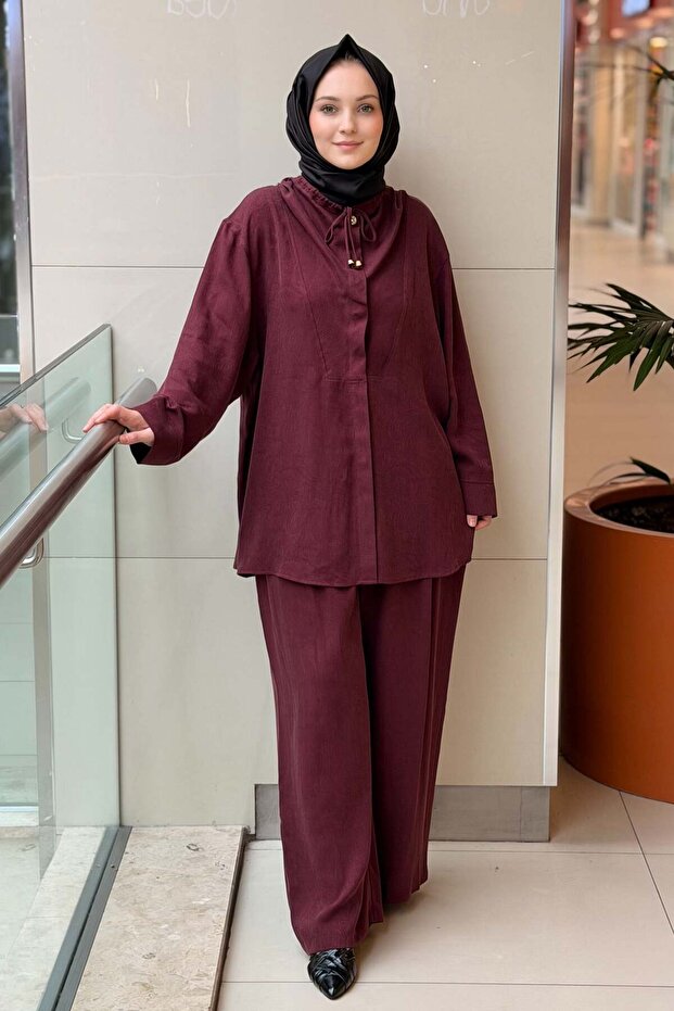 Self-Patterned Gathered Collar Tunic Pants Set