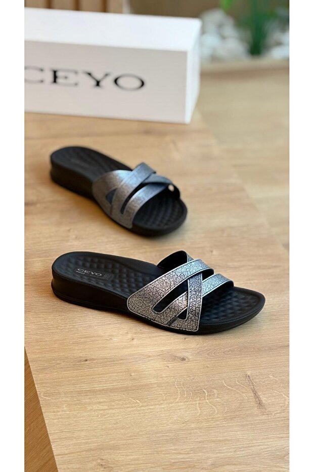 9942-1 Women's Slippers