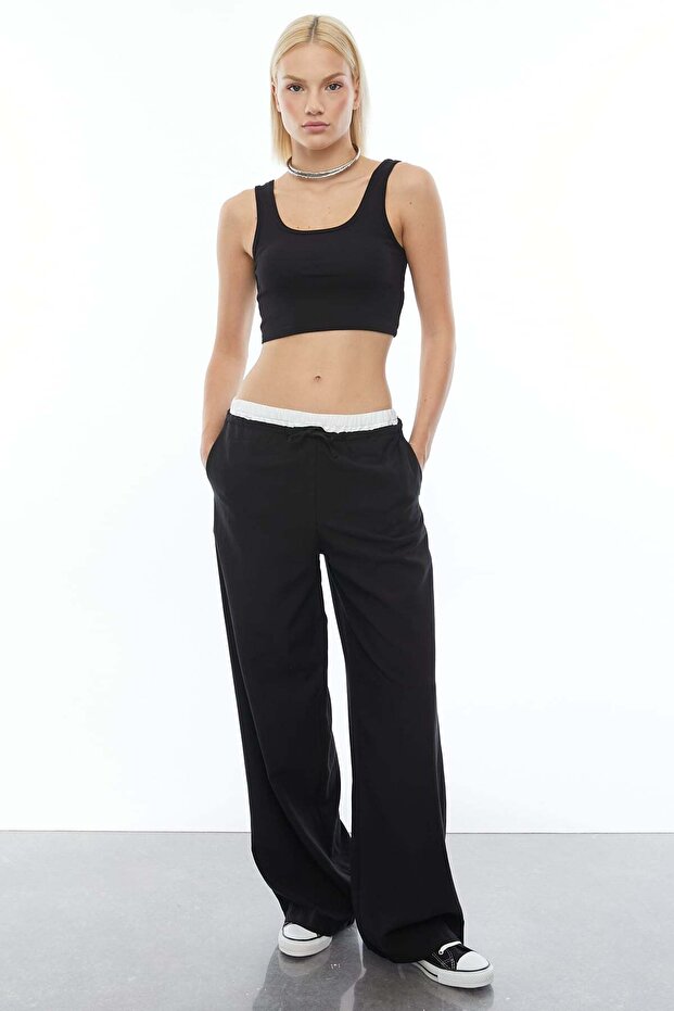 Color Mixed Trousers with Waist Detail