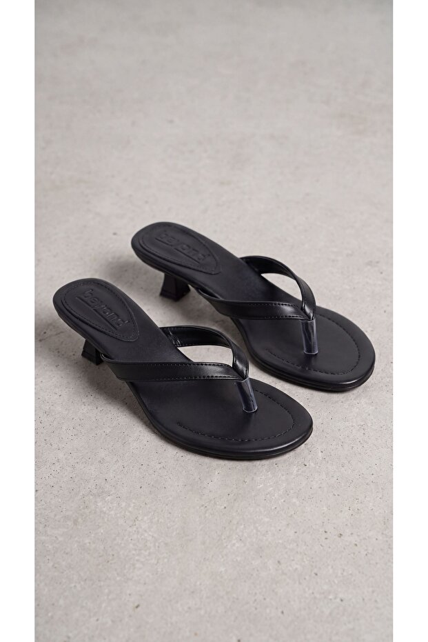 Women's Black Flip Flop Low Heel Leather Slippers 4 cm Byndprstyb08