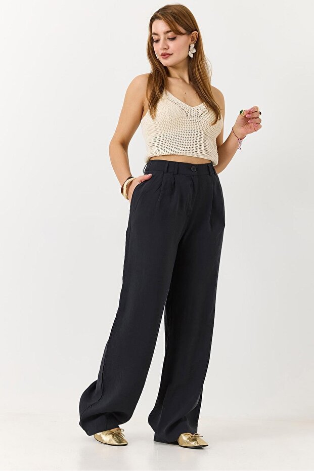 Black Seasonal Textured Fabric High Waist Elastic Adjustable Detailed Comfortable Cut Pants