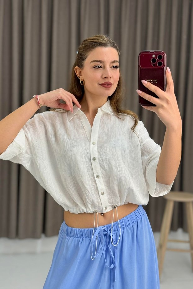 White Woven Shirt Collar Loose Fit Gathered Waist Buttoned Short Sleeve Crop Shirt