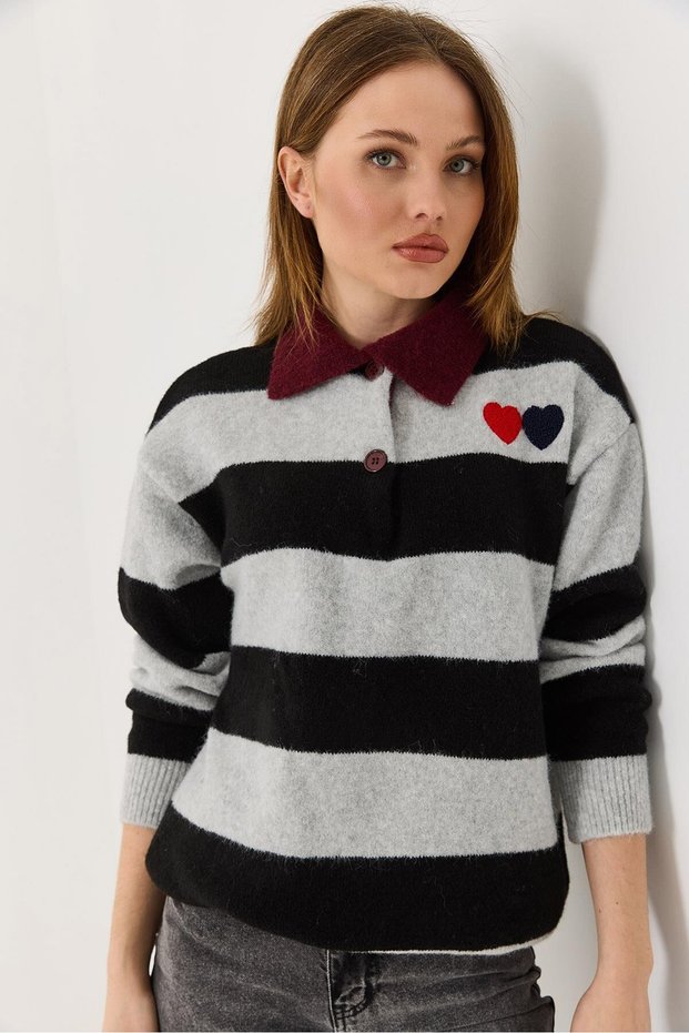 Gray Black Knitted Fabric Polo Collar Drop Shoulder Heart Embroidered Striped Long Sleeve Knitwear Sweater