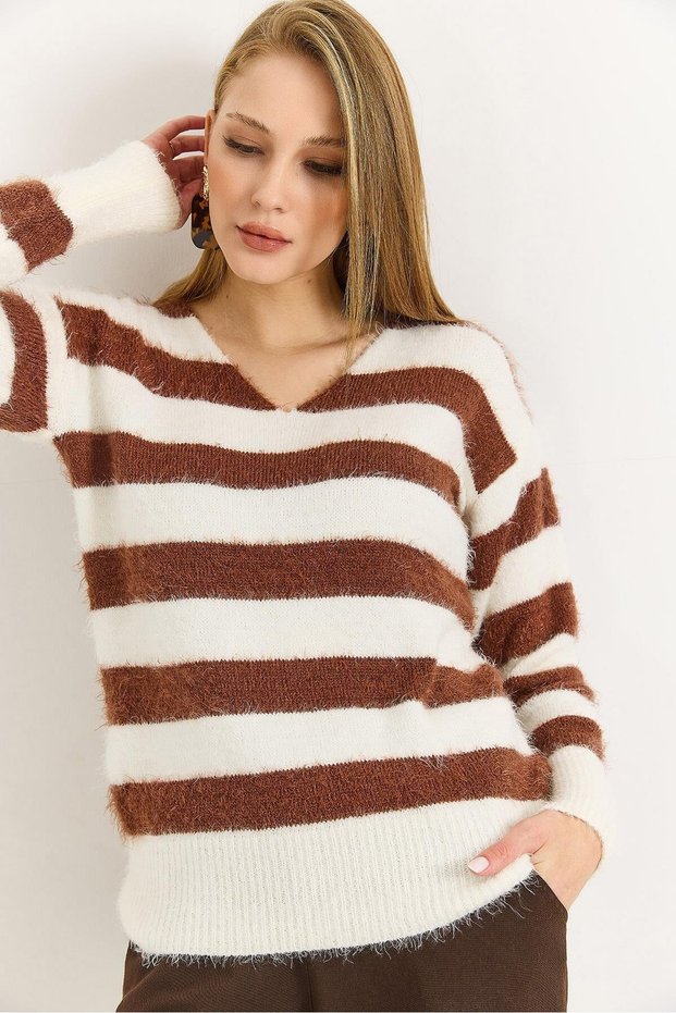 Brown Beard Soft Textured V-Neck Off-Shoulder Loose Fit Striped Knitted Sweater