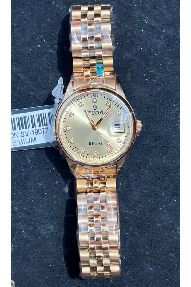 Syvestor Regal Gold-Tone Men’s Watch – Champagne Dial with Date Display Product Description