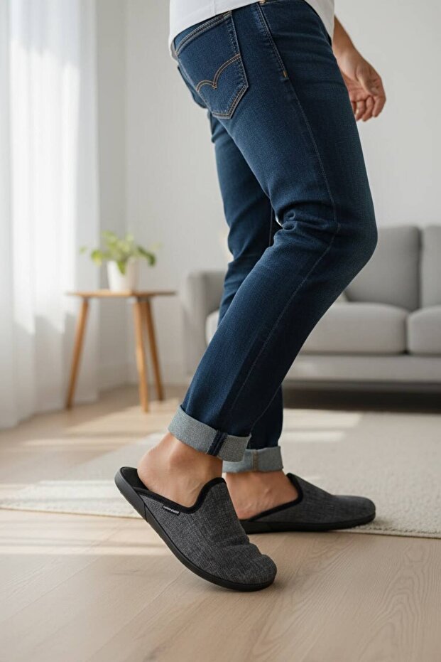 Men's Daily Closed-Front Comfortable Soft House Slippers