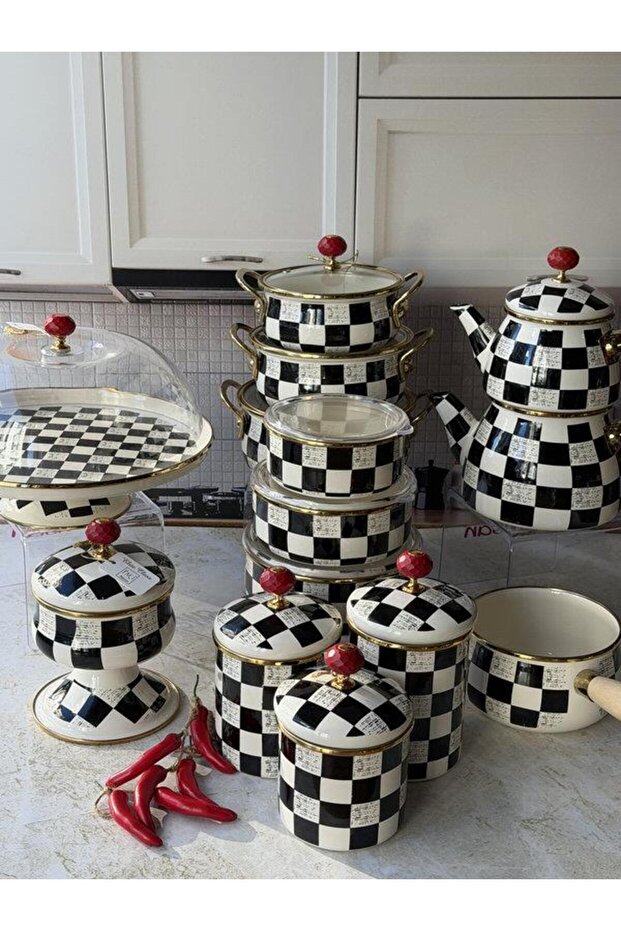 Enamel Kitchenware Set 14 Pieces Checkerboard