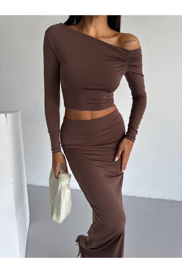 Women's Bitter Brown One-Shoulder Open Blouse and Skirt Set