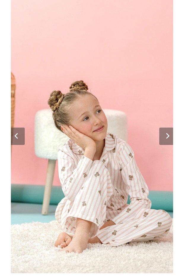 Girl's Pajama Set with Shirt Collar (with Socks as a Gift)