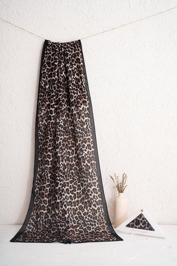 Women's Leopard Pattern Soft Shawl