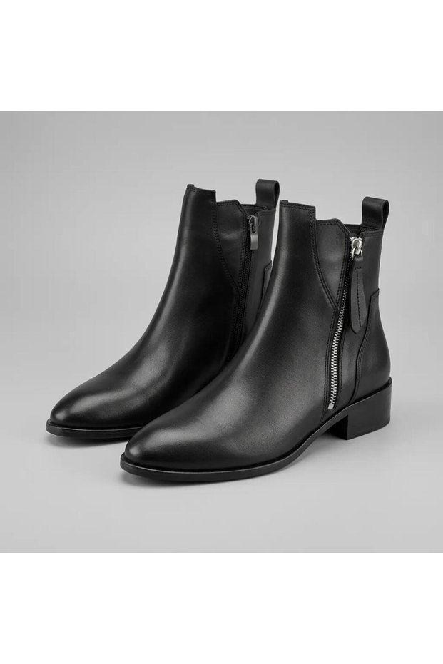 8440 Black Genuine Leather Women's Boots