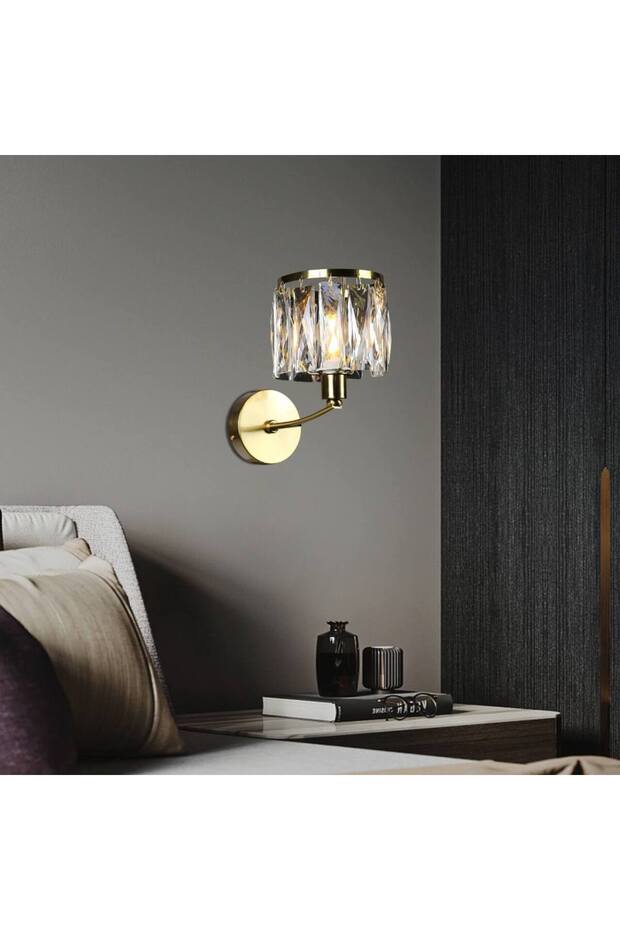 | Modern Wall Sconce | 1 x E14 Bulb Holder | Olive Gold Finish