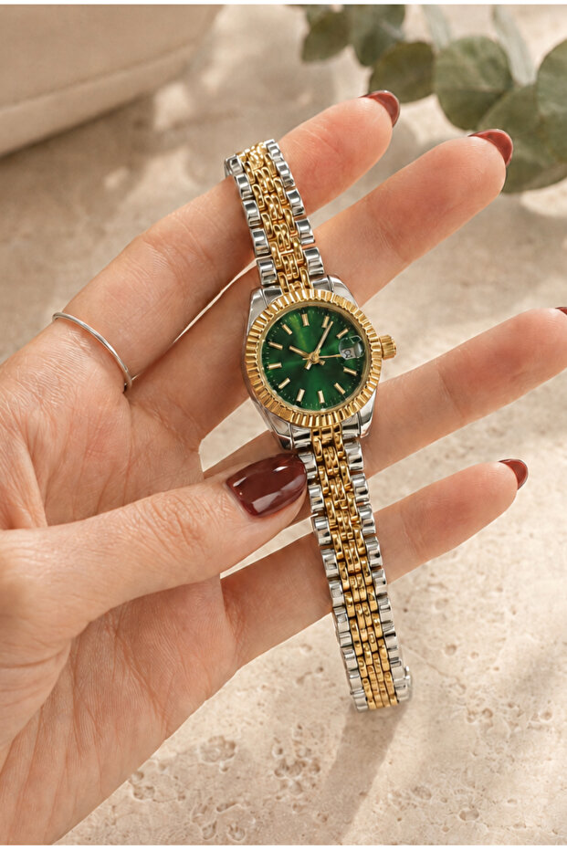 Minimal - Women's Wristwatch with Calendar