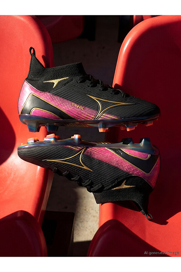 Nevavm Sock-Enclosed Boys' Football Boots with a Difference