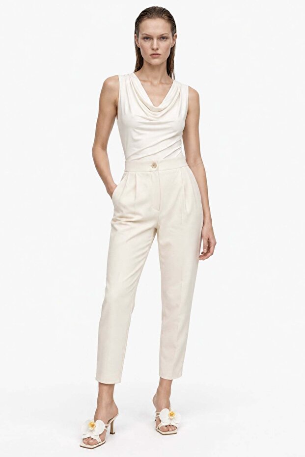 High Waist Button Detail Carrot Cut Pants