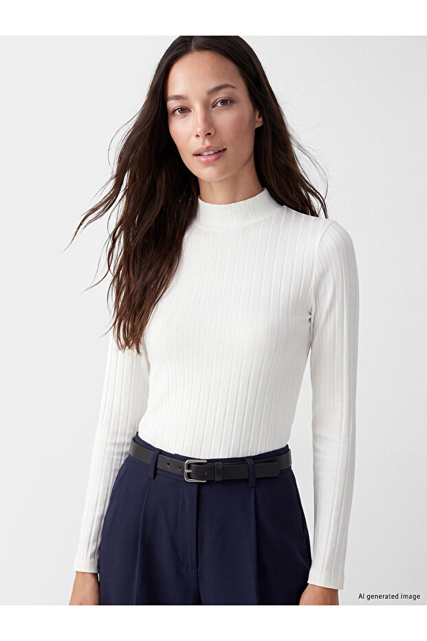 Two Mt Shop Quality Lcw Everyday White Camisole Plain Super Skinny & Extra Slim Long Sleeve Women's Bodysuit