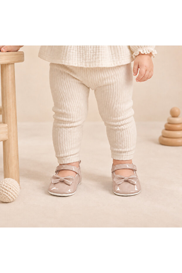 Bowknot Decorated Baby Shoes with Bow Ties