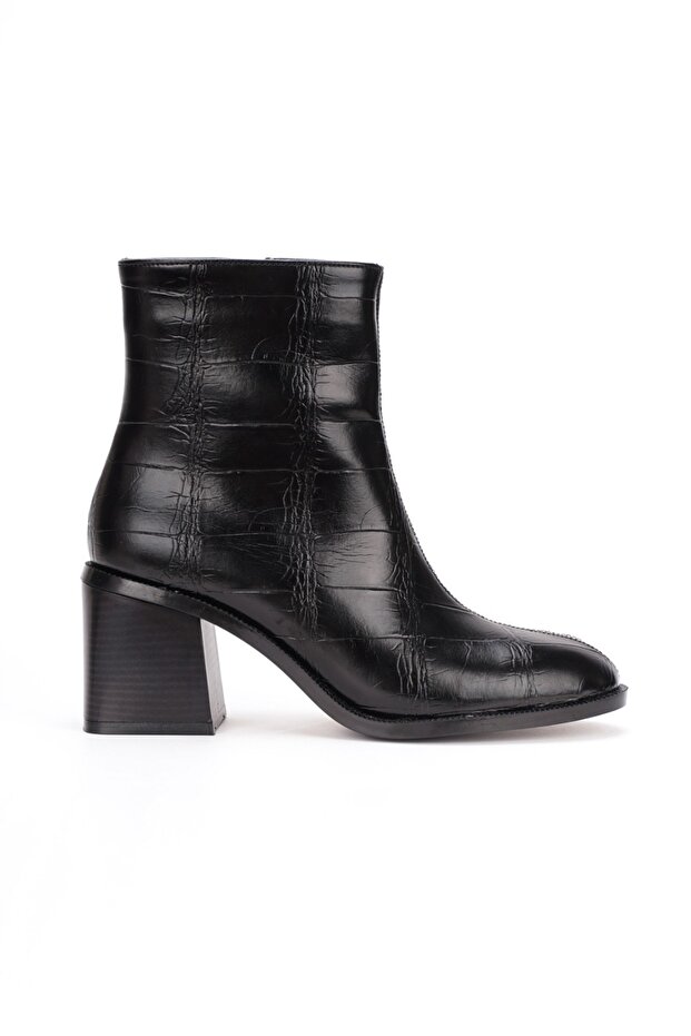 Crocodile Print Thick Heel Boots, Comfortable Fit and Stylish, Specially for Women