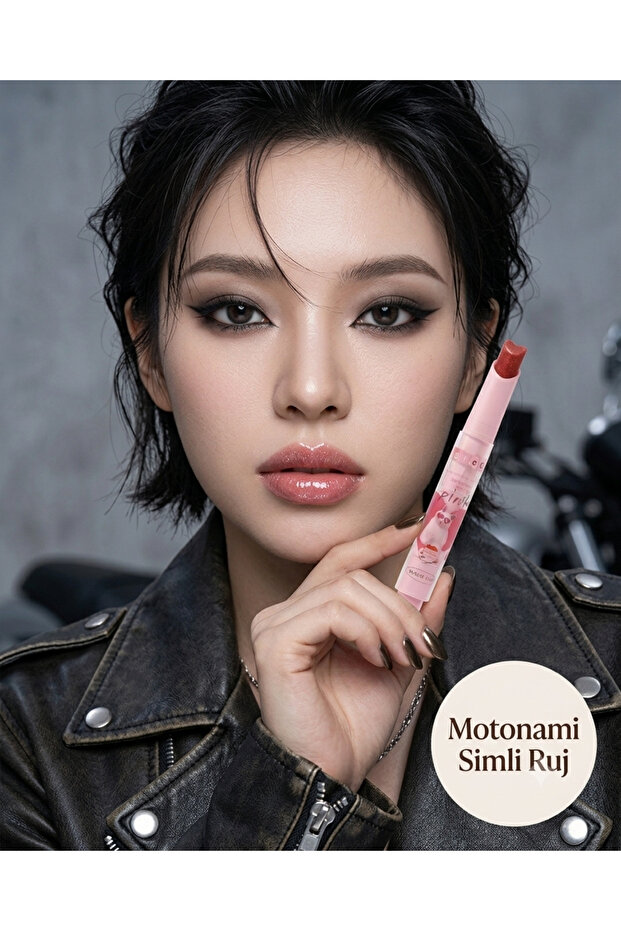 Motomami Series Glitter Lipstick - Heart-Shaped Sparkling Moisturizing Lip Gloss - Magi̇c Casa