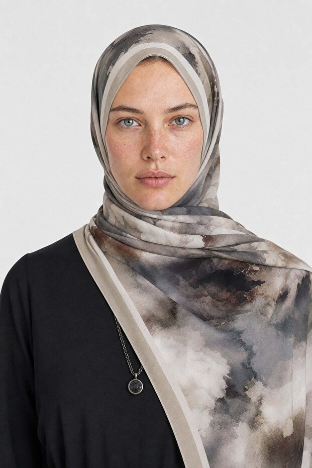 Noir Desen Hebei Silk Shawl