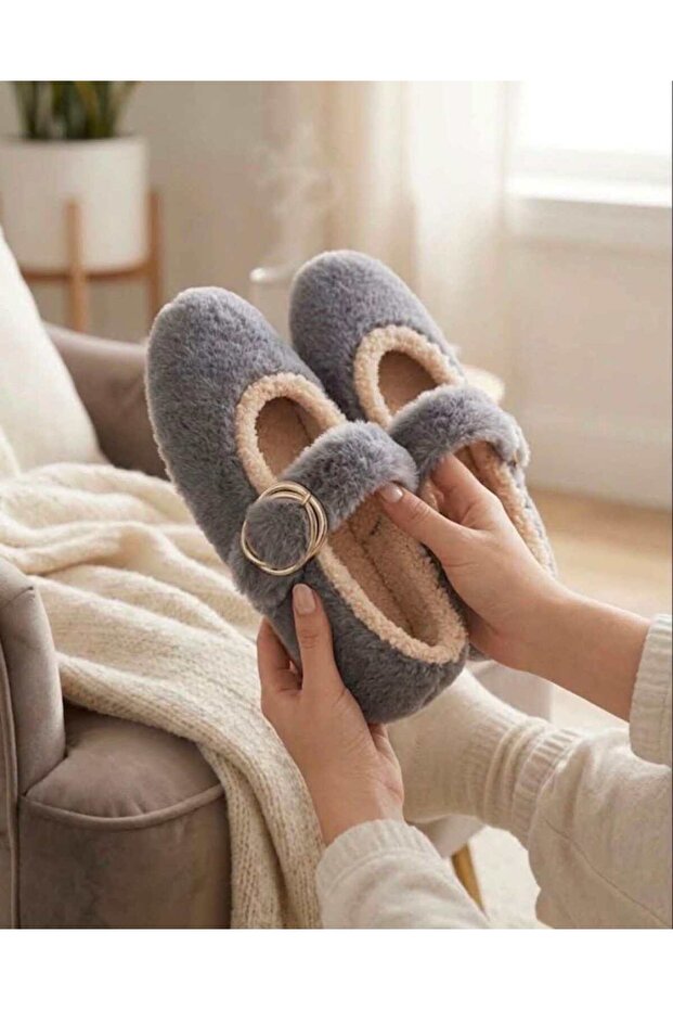 Soft Plush Women's Home Shoes