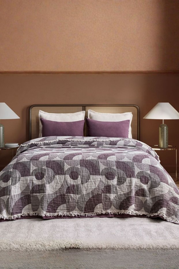 4 Layer 100% Cotton Muslin Double Bedspread & Throw – Geometric – Plum