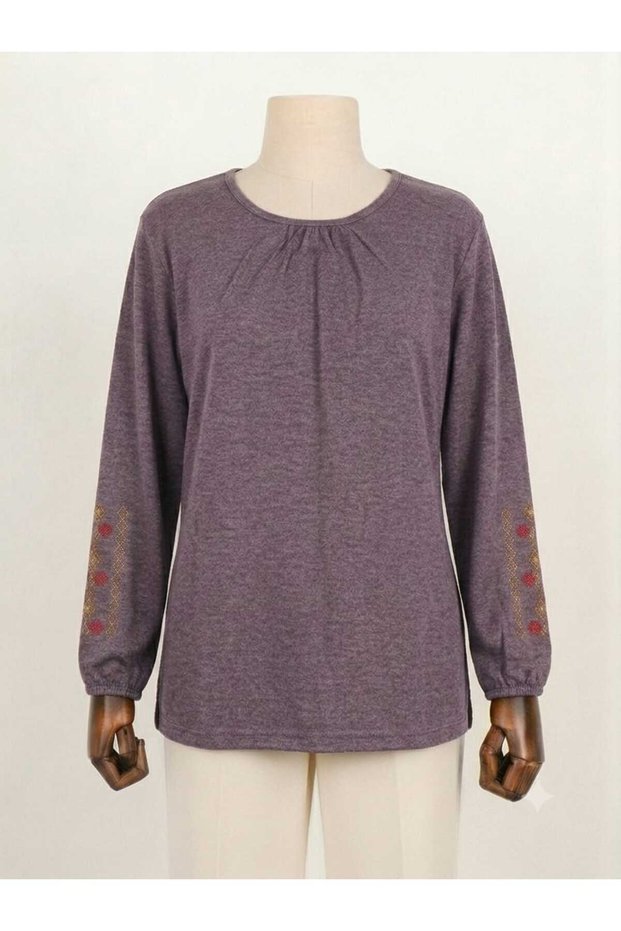Women's Clothing Long-Sleeved Mother's Cotton Blouse with Embroidered Sleeves